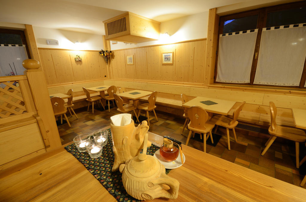 Albergo Sporting Peio Fonti Exterior photo